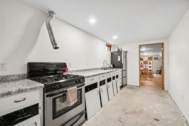 2605 Heverly Drive, Portage, MI 49024