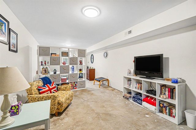 2605 Heverly Drive, Portage, MI 49024