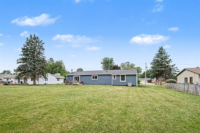 2605 Heverly Drive, Portage, MI 49024