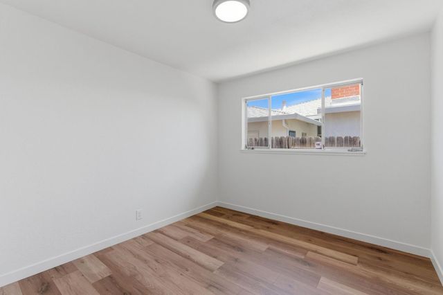 2621 Fernandez Dr, Sacramento, CA 95822