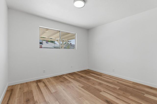 2621 Fernandez Dr, Sacramento, CA 95822