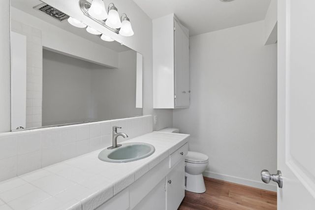 2621 Fernandez Dr, Sacramento, CA 95822