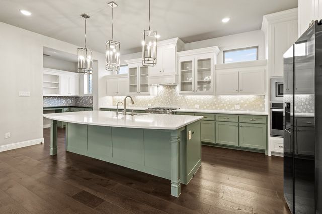 1800 Green Jasper Place, Arlington, TX 76005