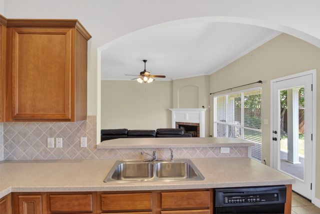136 Presido Lane, Shreveport, LA 71115