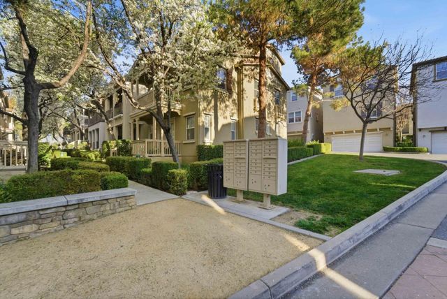 2260 Golden Crest Common, San Jose, CA 95125