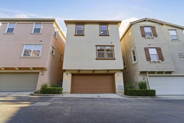 2260 Golden Crest Common, San Jose, CA 95125