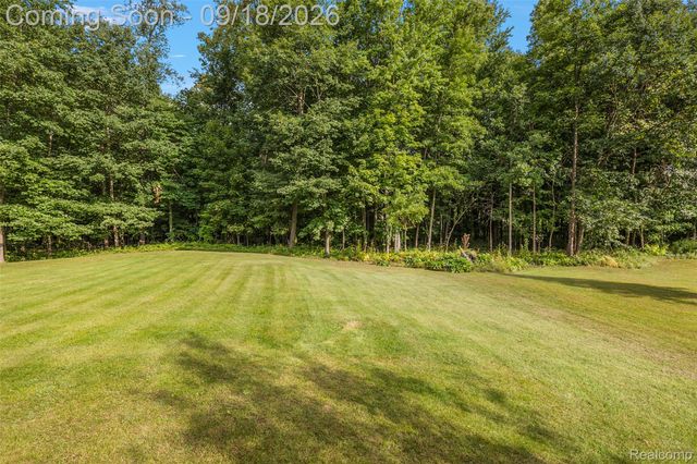 2201 E Gunn Road, Washington Township, MI 48306