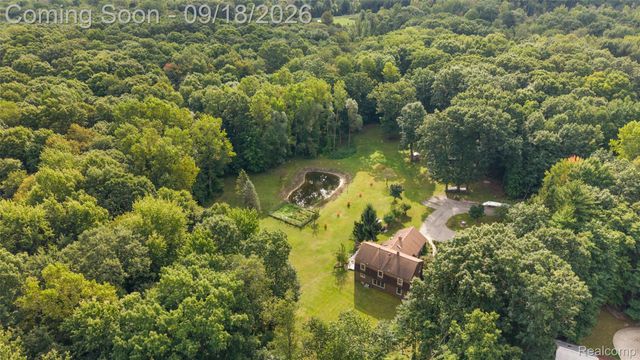 2201 E Gunn Road, Washington Township, MI 48306