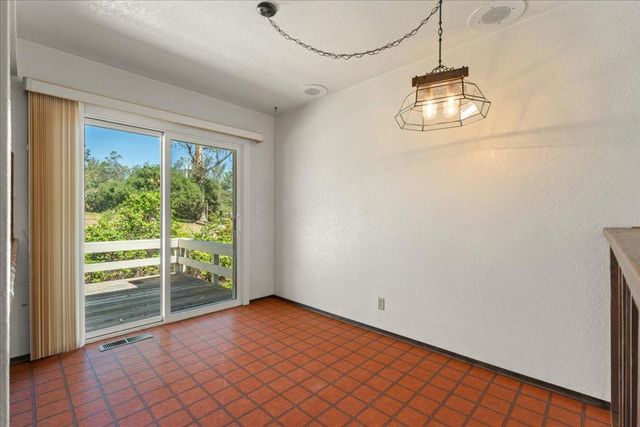 17089 Mcguffie Road, Salinas, CA 93907