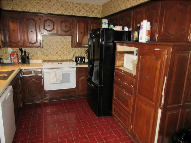 396 County Road 241, Eureka Springs, AR 72632
