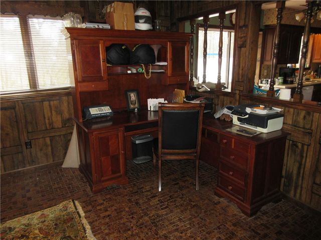 396 County Road 241, Eureka Springs, AR 72632