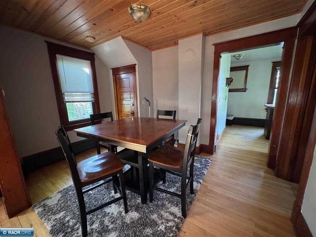 1027 E Chapman Street, Ely, MN 55731