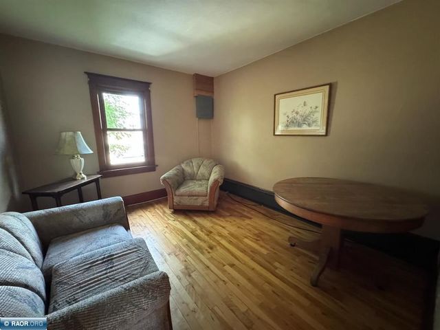1027 E Chapman Street, Ely, MN 55731
