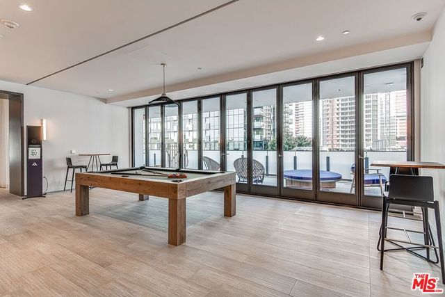 1100 S Grand Avenue A003, Los Angeles, CA 90015