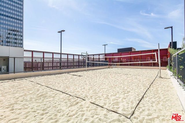 1100 S Grand Avenue A003, Los Angeles, CA 90015