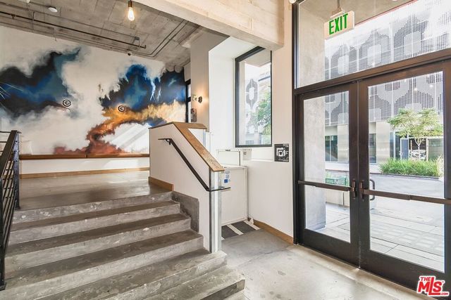 1100 S Grand Avenue A003, Los Angeles, CA 90015