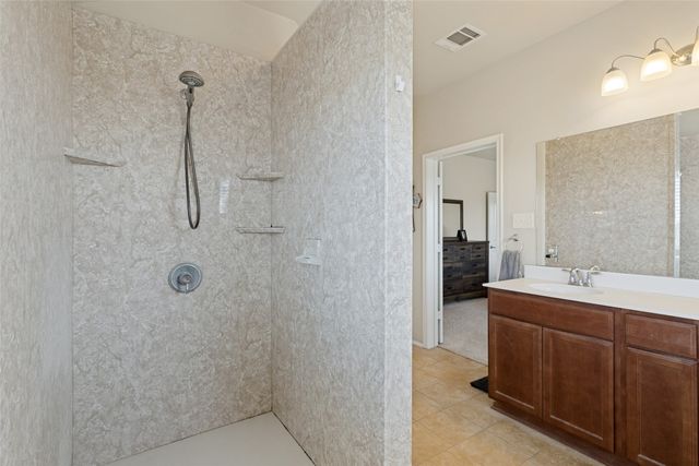 1412 St Johns Drive, Van Alstyne, TX 75495
