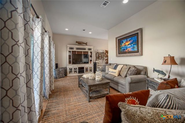 261 E Burgundy Bay, Port O'connor, TX 77982