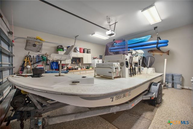 261 E Burgundy Bay, Port O'connor, TX 77982