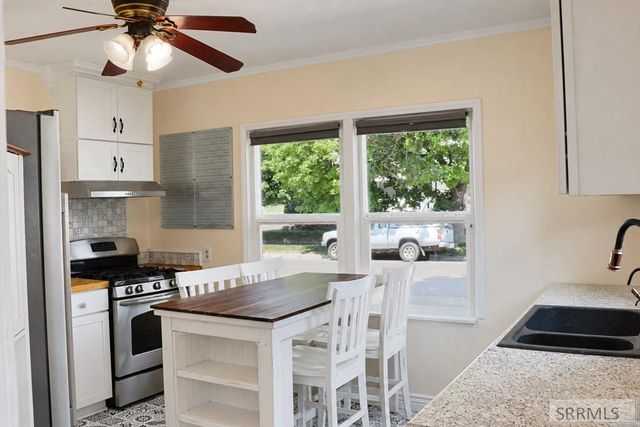492 G Street, Idaho Falls, ID 83402