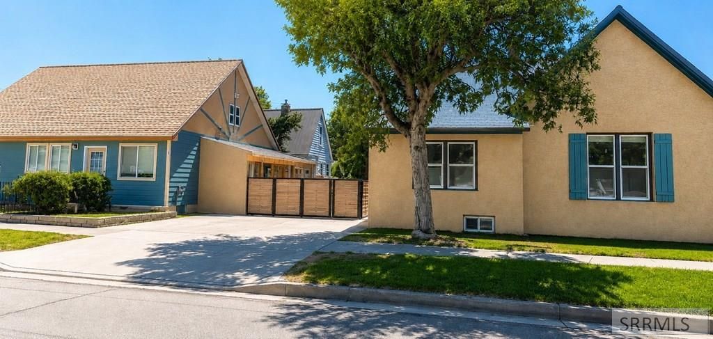 492 G Street, Idaho Falls, ID 83402