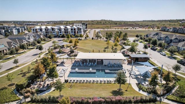 5613 Charles Merle A DR, Austin, TX 78747