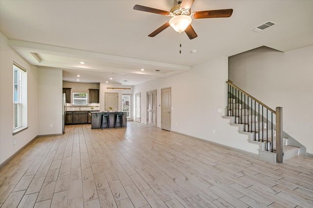 5613 Charles Merle A DR, Austin, TX 78747