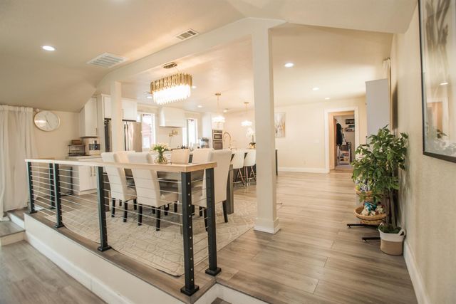 1417 E St, Rio Linda, CA 95673