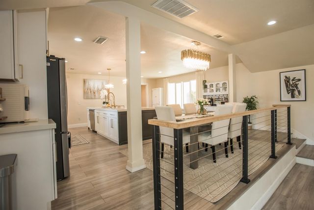 1417 E St, Rio Linda, CA 95673