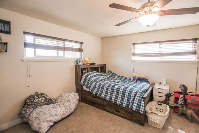1417 E St, Rio Linda, CA 95673