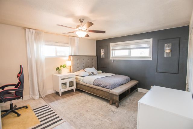 1417 E St, Rio Linda, CA 95673