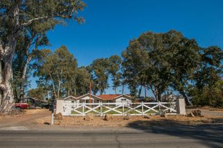 1417 E St, Rio Linda, CA 95673