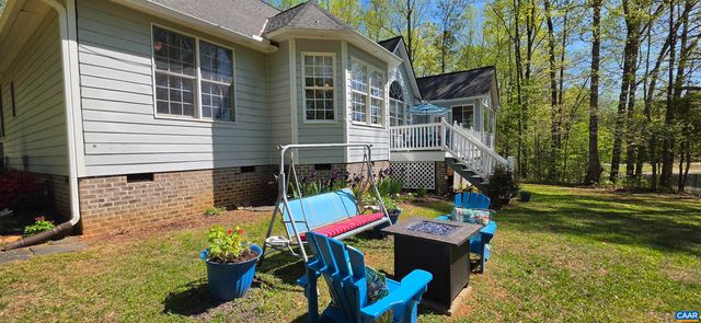 4410 WINDSOR LAKE DR, Louisa, VA 23093