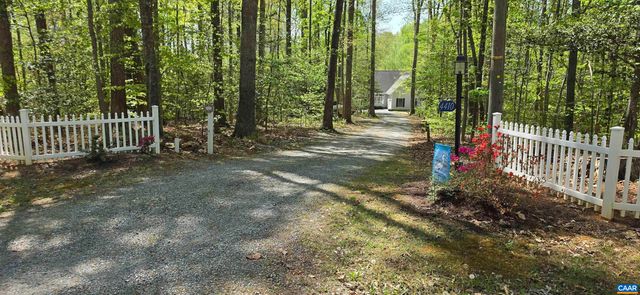 4410 WINDSOR LAKE DR, Louisa, VA 23093