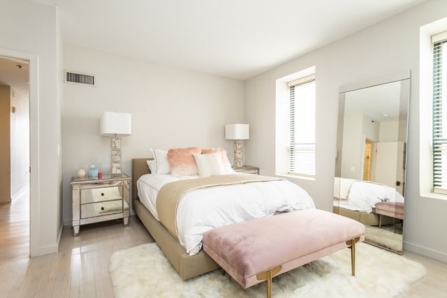 755 Boylston Street 703, Boston, MA 02116