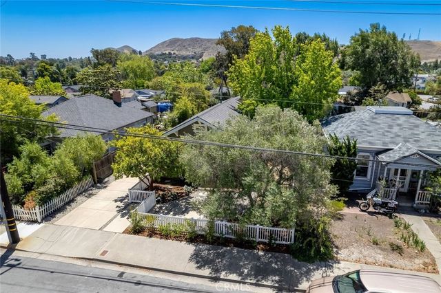417 High, San Luis Obispo, CA 93401