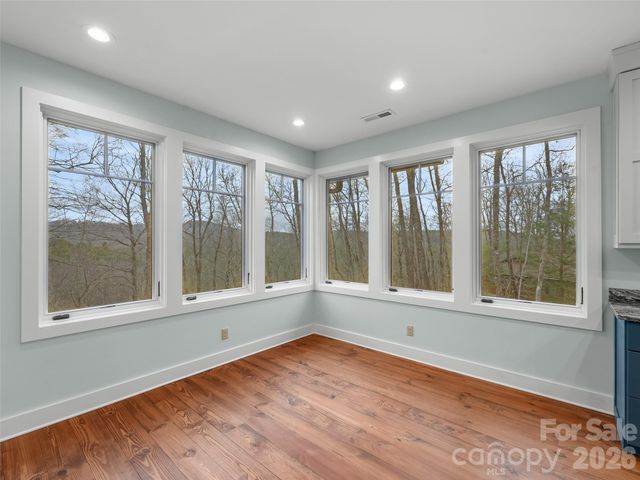 472 Cardinal Road, Brevard, NC 28712