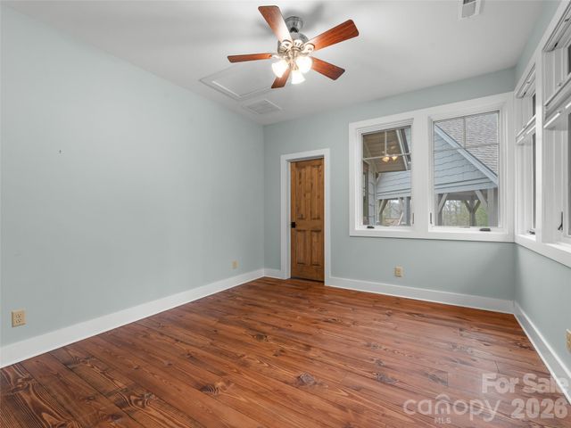 472 Cardinal Road, Brevard, NC 28712