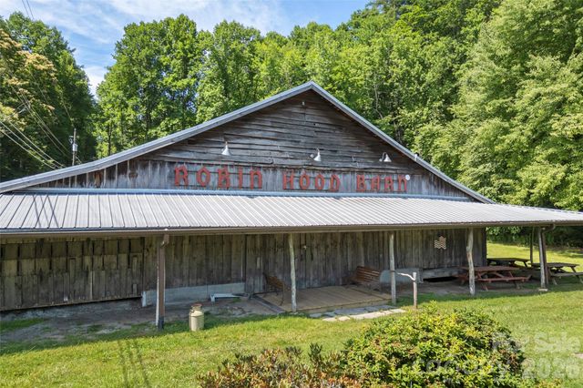 472 Cardinal Road, Brevard, NC 28712