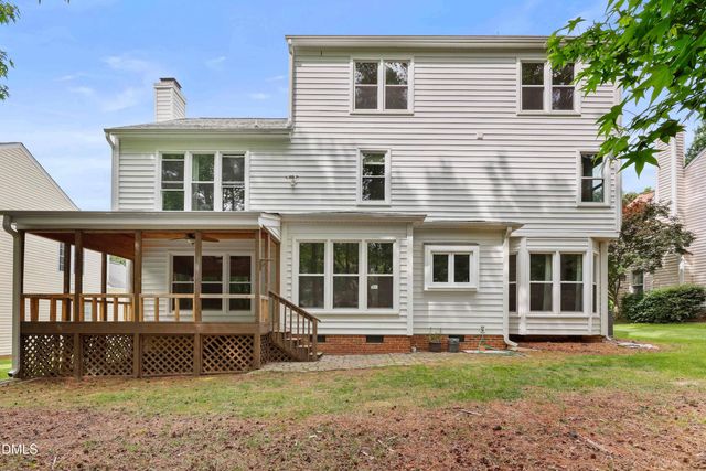 1707 Waterclose, Apex, NC 27502