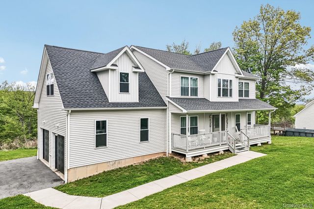 217 School House Road, Middletown, NY 10940