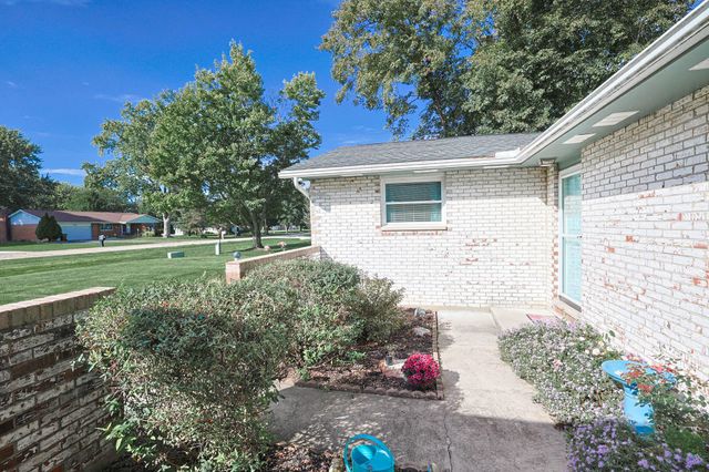 885 Michaels Road 885 Michaels Road, Tipp City, OH 45371