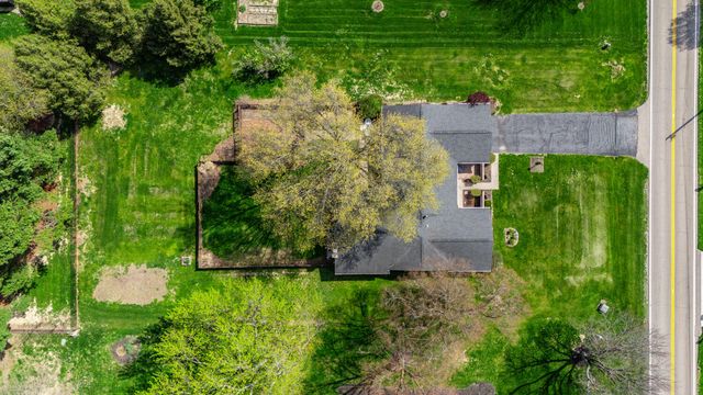 885 Michaels Road 885 Michaels Road, Tipp City, OH 45371