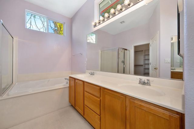 433 Ellis Cir, Folsom, CA 95630