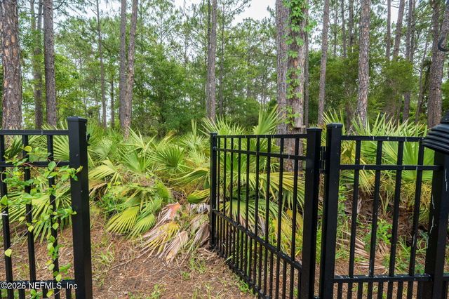 2393 RUSTY LAKES Lane, Jacksonville, FL 32221