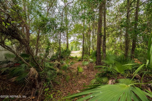 2393 RUSTY LAKES Lane, Jacksonville, FL 32221