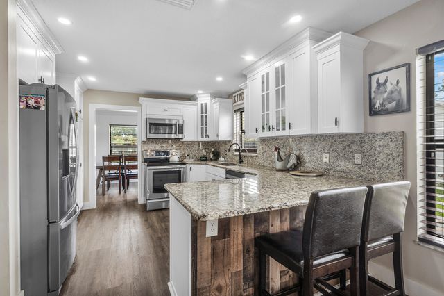 1350 C Road, Loxahatchee Groves, FL 33470