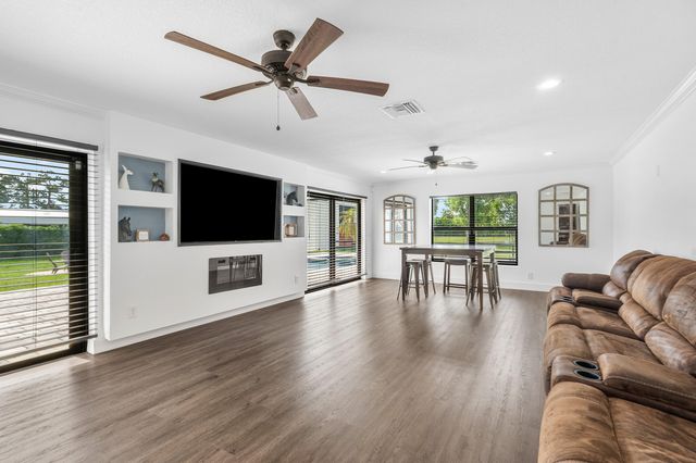 1350 C Road, Loxahatchee Groves, FL 33470