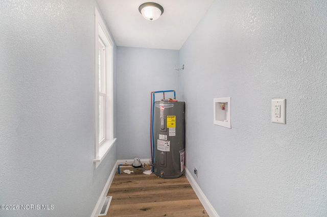 605 Koch Drive, Toledo, OH 43615