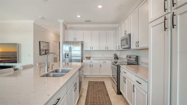 1010 TIDEWATER SHORES LOOP 406, Bradenton, FL 34208